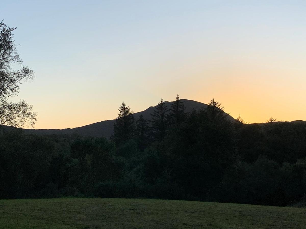 Secluded Hilltop Hideaway! Westport Extérieur photo